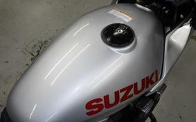 SUZUKI GSX1100S KATANA 2000