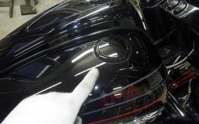 HARLEY FLHXSE 1800CVO 2011