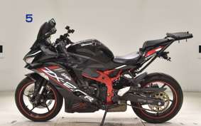 KAWASAKI ZX-25R ZX250E