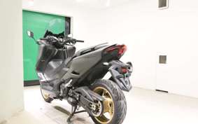 YAMAHA T-MAX 560 T 2020 SJ19J