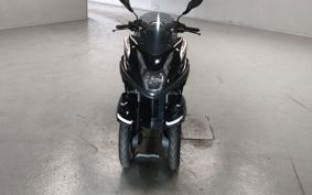 YAMAHA TRICITY 125 SE82J