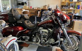HARLEY HARLEYFLHTKSE CVO 2014 TEN