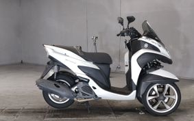 YAMAHA TRICITY 125 SE82J