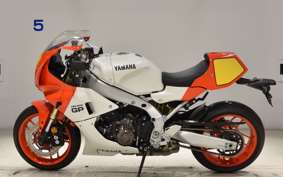 YAMAHA XSR900 GP 2024