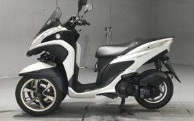 YAMAHA TRICITY 125 SE82J