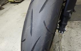 HONDA CB650R E-Clutch 2025 RH17