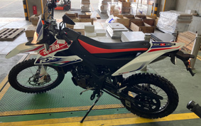 YAMAHA WR250R DG15J