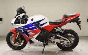 HONDA CBR600RR A 2014 PC40