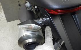 DUCATI MONSTER 696 2010