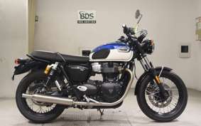 TRIUMPH BONNEVILLE T100 2021
