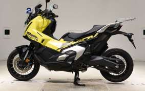 HONDA X-ADV 750 2025 RH21
