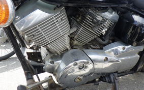 YAMAHA DRAGSTAR 250 VG02J