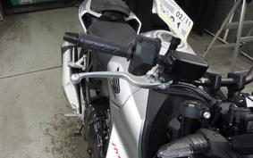 HONDA CB750HORNET 2025 RH24