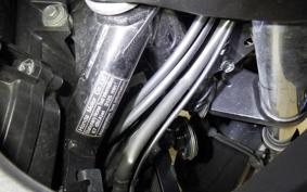 HONDA NM4 VULTUS -01 2018 RC82