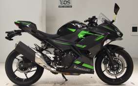 KAWASAKI NINJA 400 2022