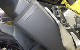 HONDA X-ADV 750 2025 RH21