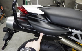 DUCATI HYPERMOTARD 796 2011