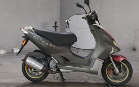 KYMCO SUPER 9 ..