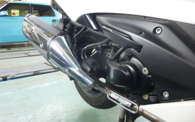HONDA SILVERWING400GT 2015 NF03