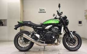 KAWASAKI Z900RS 2025 ZR900K