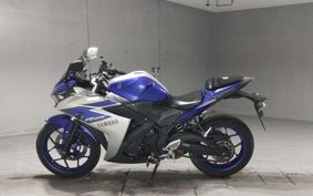 YAMAHA YZF-R25 RG10J
