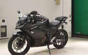 SUZUKI GIXXER 250 SF 2002