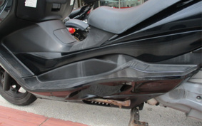 SUZUKI SKYWAVE 250 CJ44A