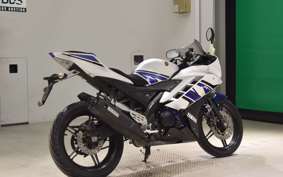 YAMAHA YZF-R15 2025