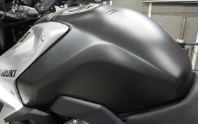 SUZUKI GSX-8R 2024 EM1AA
