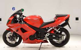 TRIUMPH TRIUMPH DAYTONA650 2005