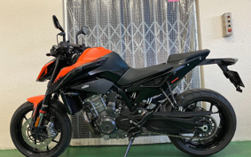 KTM 890 DUKE 2021 TU940