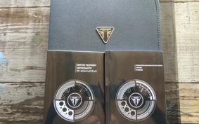 TRIUMPH  TRIUMPH  STREET  SCRAMBLER  2019 DAD78G