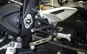 TRIUMPH STREET TRIPLE RS 2025