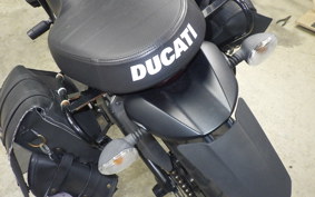 DUCATI SCRAMBLER SIXTY2 2016