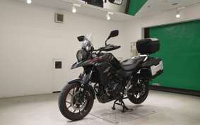 SUZUKI Vｽﾄﾛｰﾑ250A 2021