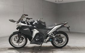 HONDA CBR250R MC41