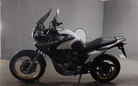 HONDA  TRANSALP 700 RD15
