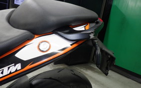 KTM 125 DUKE 2021