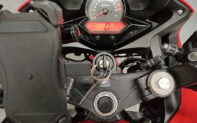 HONDA CBR250R MC41