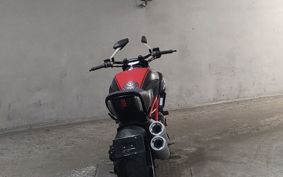 DUCATI DIAVEL CARBON 2014 G102JC