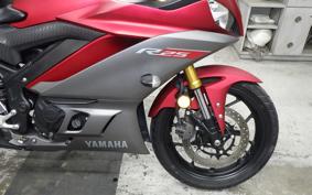 YAMAHA YZF-R25 2017 RG43J