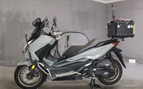 HONDA FORZA MF17