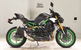 KAWASAKI Z900 Gen.2 2025 ZR900S