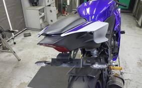 YAMAHA YZF-R6 2020
