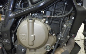 HUSQVARNA SVARTPILEN 401 2024