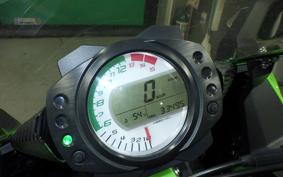 KAWASAKI ZX 10 NINJA R 2010