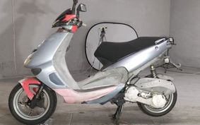 APRILIA SR125 ..