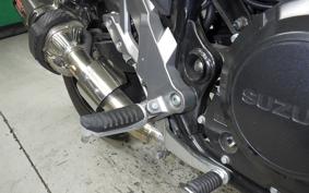 SUZUKI Vｽﾄﾛｰﾑ250A