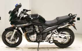SUZUKI BANDIT 1200 S 2007 GV79A