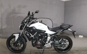 YAMAHA MT-07 RM07J